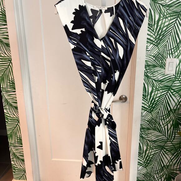 Halston Heritage Sleeveless Self-Tie Floral-Print Dress w/ Draped Back Size 4 - Picture 2 of 10